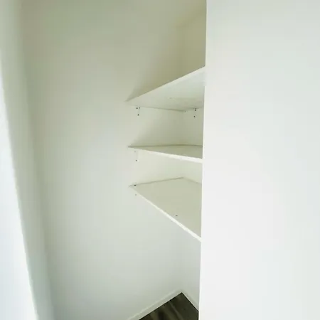 H1 - Chambre Quadruple - Tres Proche Du Luxembourg בית אירוח