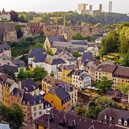 H1 - Chambre Quadruple - Tres Proche Du Luxembourg Privatunterkunft *