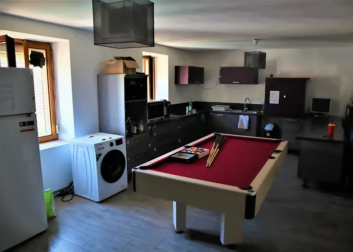 H1 - Chambre Quadruple - Tres Proche Du Luxembourg Hayange