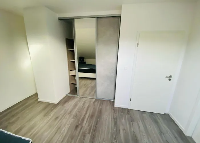 H1 - Chambre Quadruple - Tres Proche Du Luxembourg * Hayange